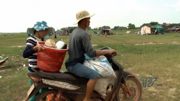 Trở Về